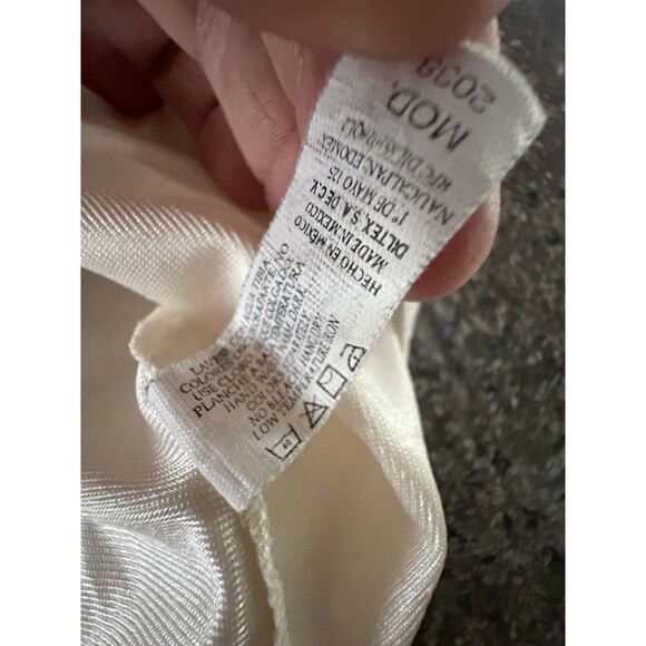 70’s Vintage Ilusion Lace top Slip Pearl Cami V Neck American Vintage 34D - Picture 7 of 9